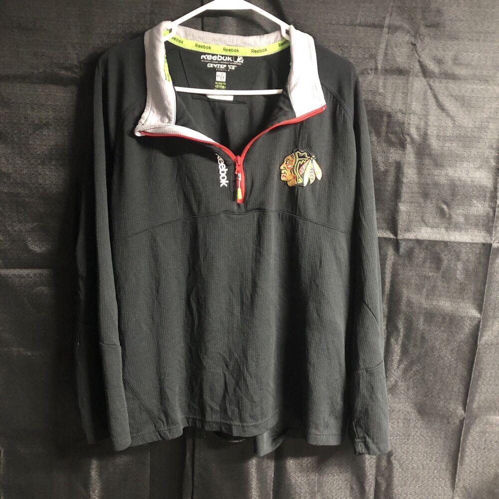 Chicago Blackhawks Sweater Mens Medium Black Performance Pullover Casual NHL